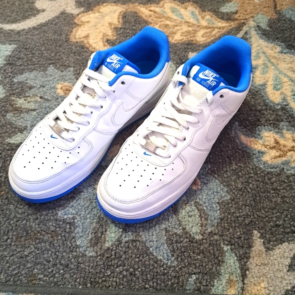 Nike Air Force 1 - Picture 2 of 7